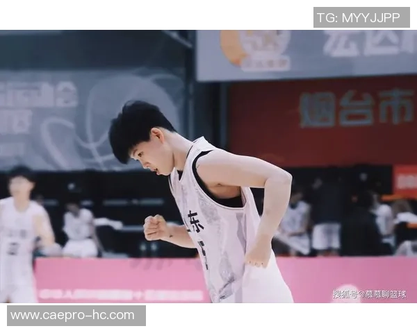 对话周静：回顾篮球生涯的辉煌与挑战，展望未来的无限可能